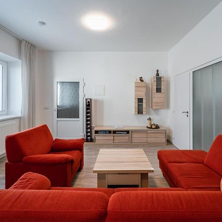 Apartment Yogiam Austerlitz Exterior foto