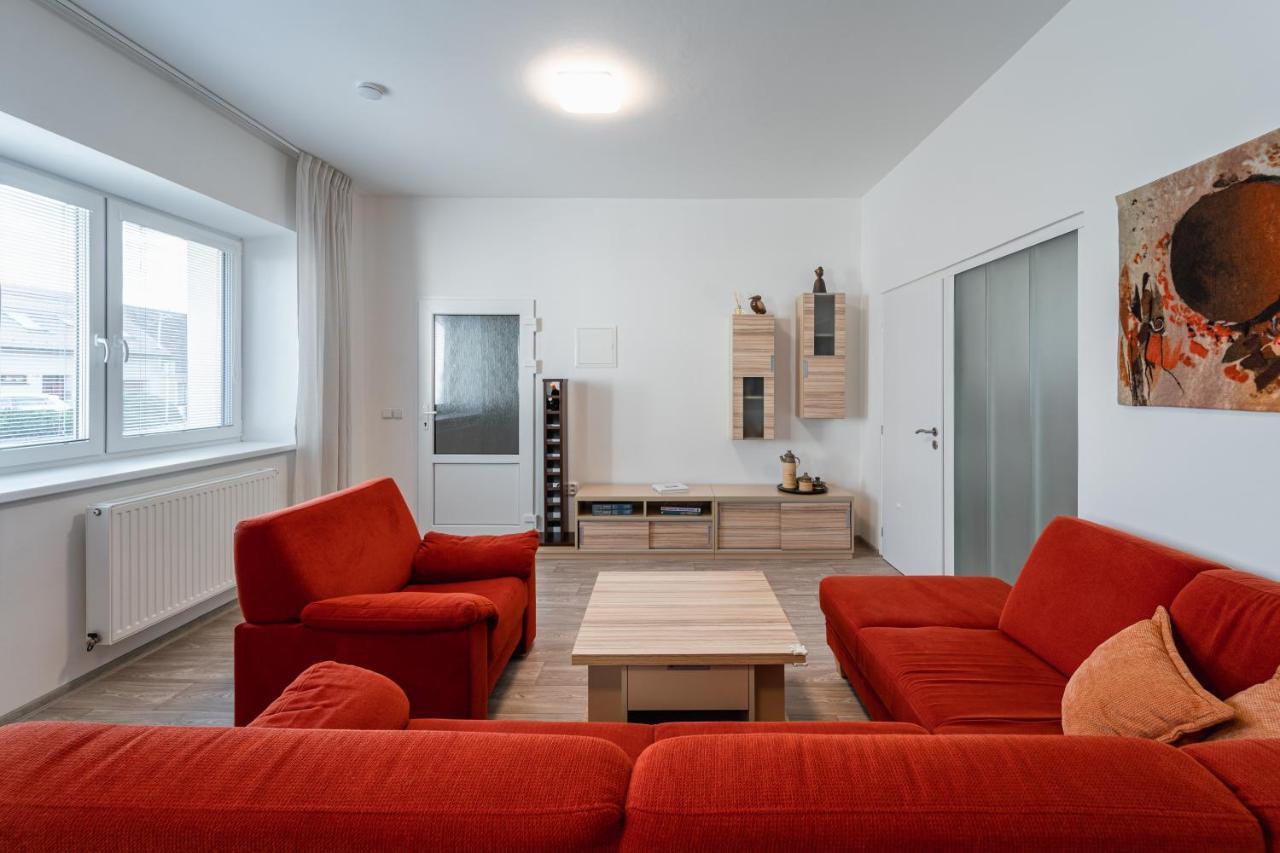 Apartment Yogiam Austerlitz Exterior foto