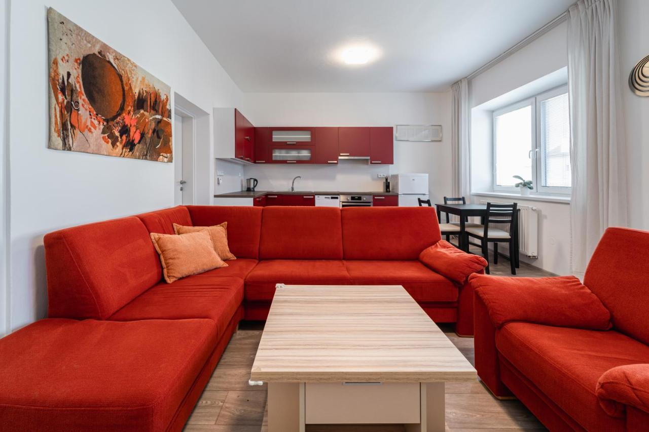 Apartment Yogiam Austerlitz Exterior foto